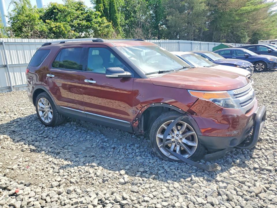 2015 FORD EXPLORER XLT — Фото 4 из 13