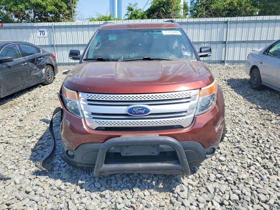 2015 FORD EXPLORER XLT — Фото 5 из 13