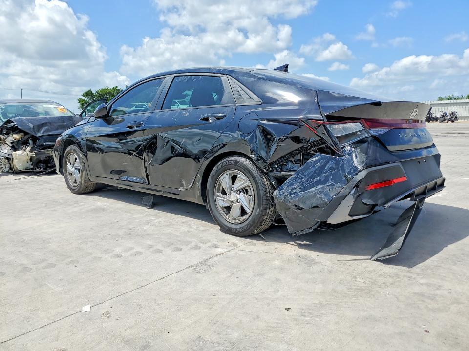 2025 HYUNDAI ELANTRA SE — Фото 2 из 12