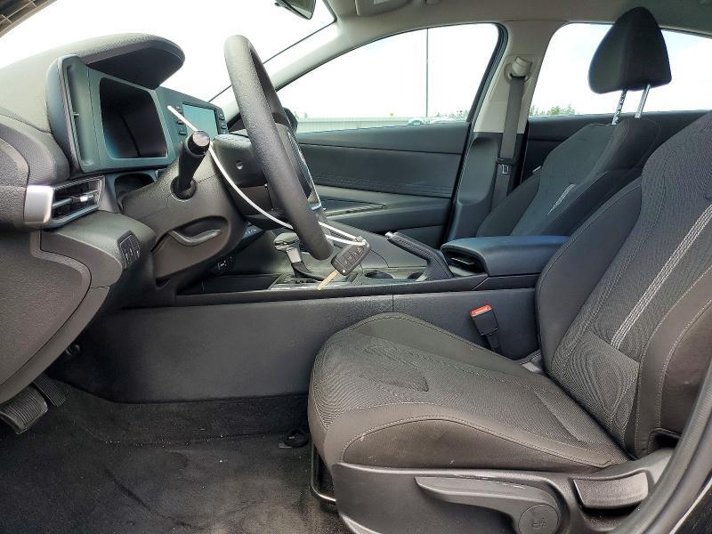 2025 HYUNDAI ELANTRA SE — Фото 7 из 12