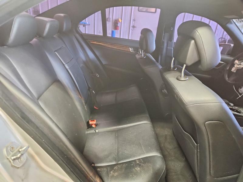 2010 MERCEDES-BENZ C 300 4MATIC — Фото 10 из 13