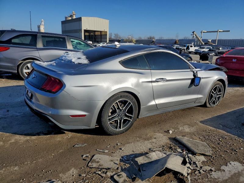 1FA6P8TH5L5139060 2020 FORD MUSTANG photo no. 3