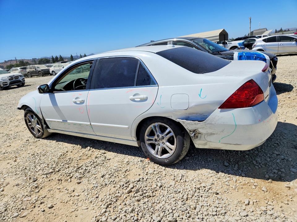 1HGCM56756A125440 2006 HONDA ACCORD photo no. 2