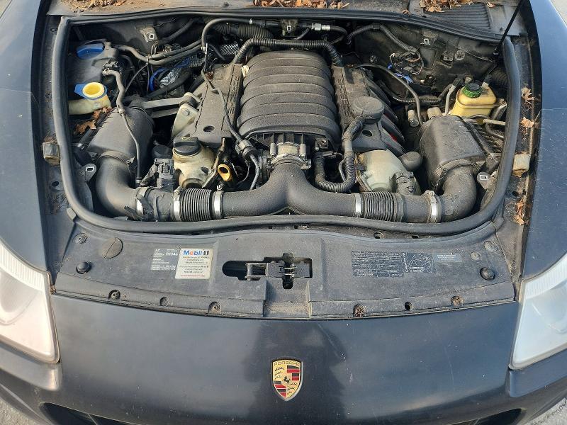 2010 PORSCHE CAYENNE GTS — Фото 12 из 14