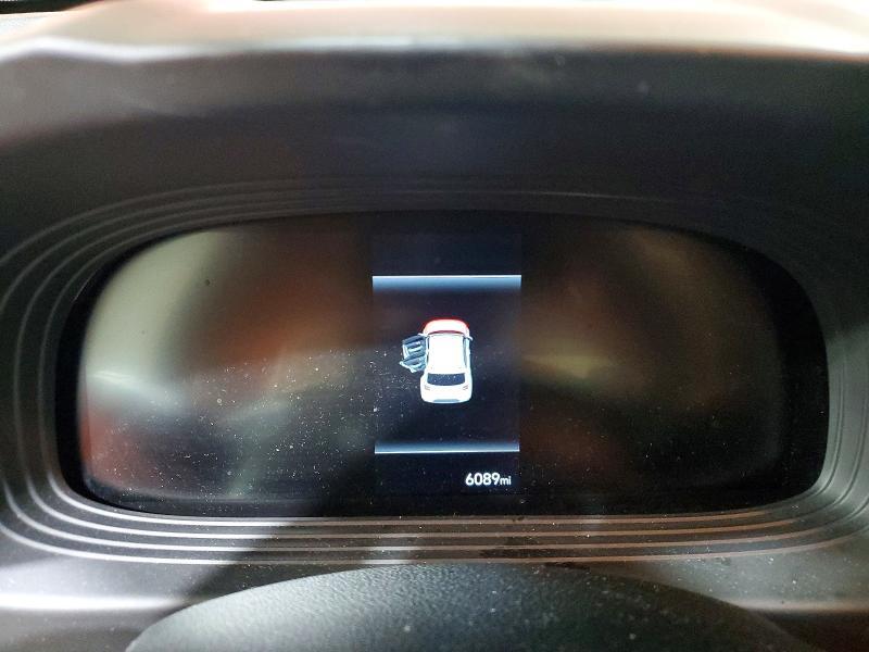 2025 HYUNDAI VENUE SE — Фото 9 из 14