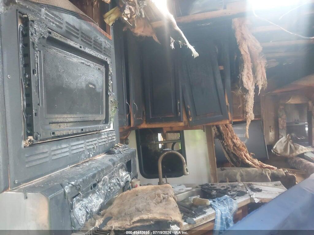 16F62B4R5X1011086 1999 CARRIAGE OTHER photo no. 8
