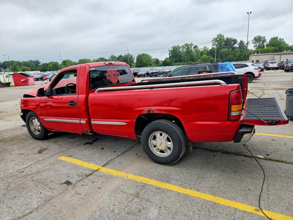 2002 GMC NEW SIERRA C1500 — Фото 2 из 13