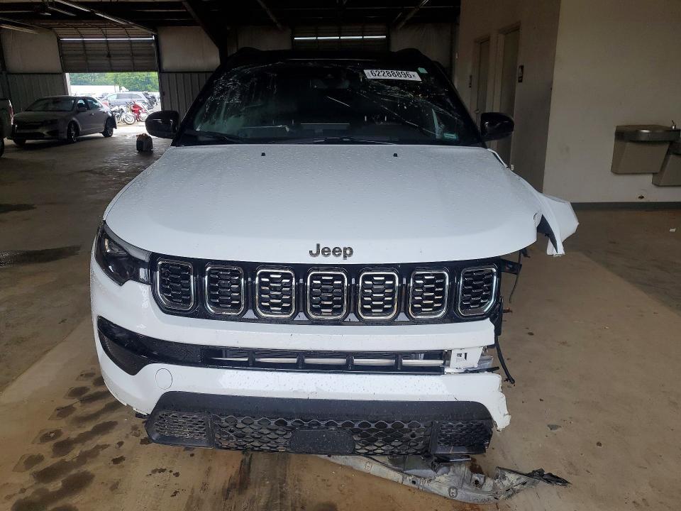 2025 JEEP COMPASS LIMITED — Фото 5 из 12