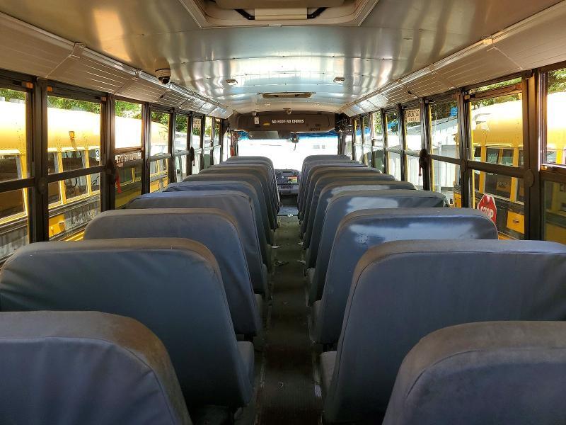 2010 THOMAS SAF-T-LINER C2 - SCHOOL BUS — Фото 5 из 10