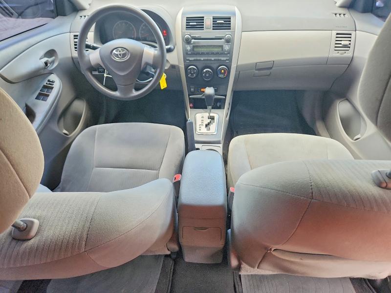 2010 TOYOTA COROLLA LE — Фото 8 из 12
