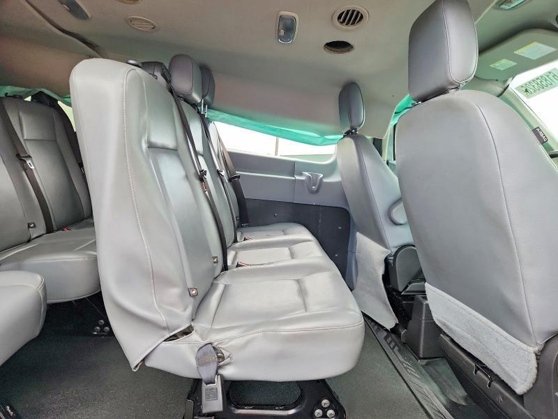 1FBZX2ZM2FKA46130 2015 FORD TRANSIT photo no. 11