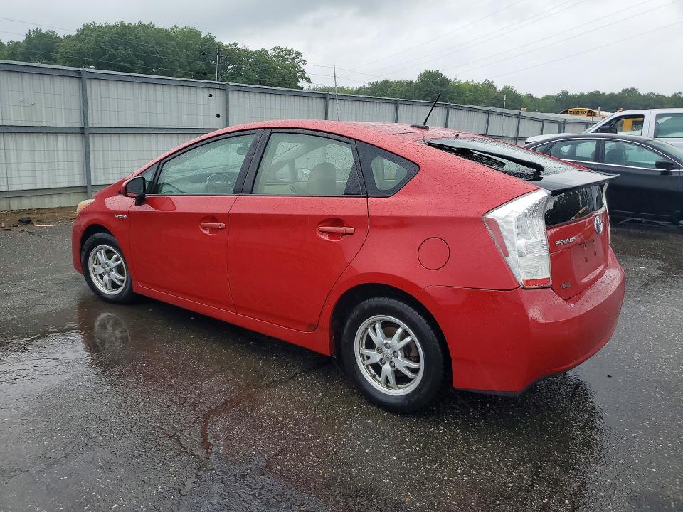 2010 TOYOTA PRIUS IV — Фото 2 из 12