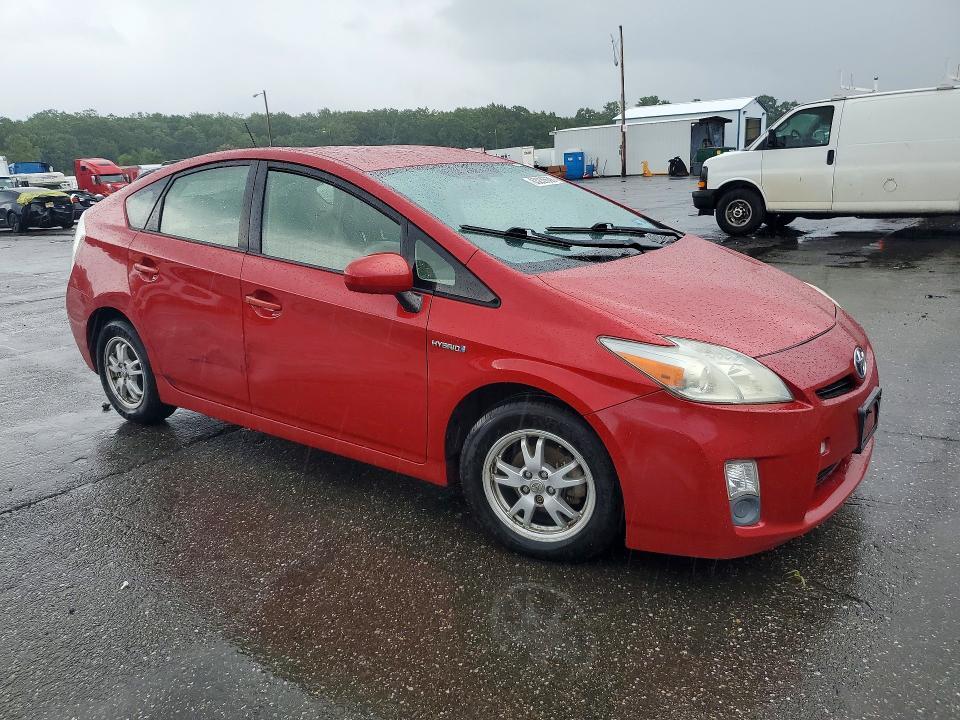 2010 TOYOTA PRIUS IV — Фото 4 из 12