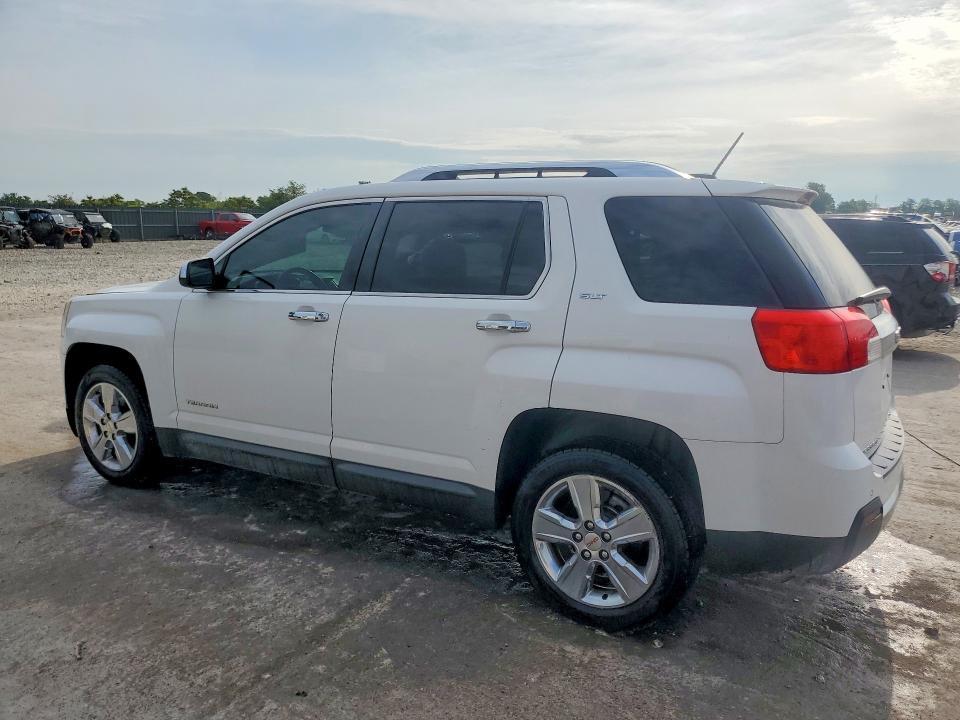 2015 GMC TERRAIN SLT — Фото 2 из 13