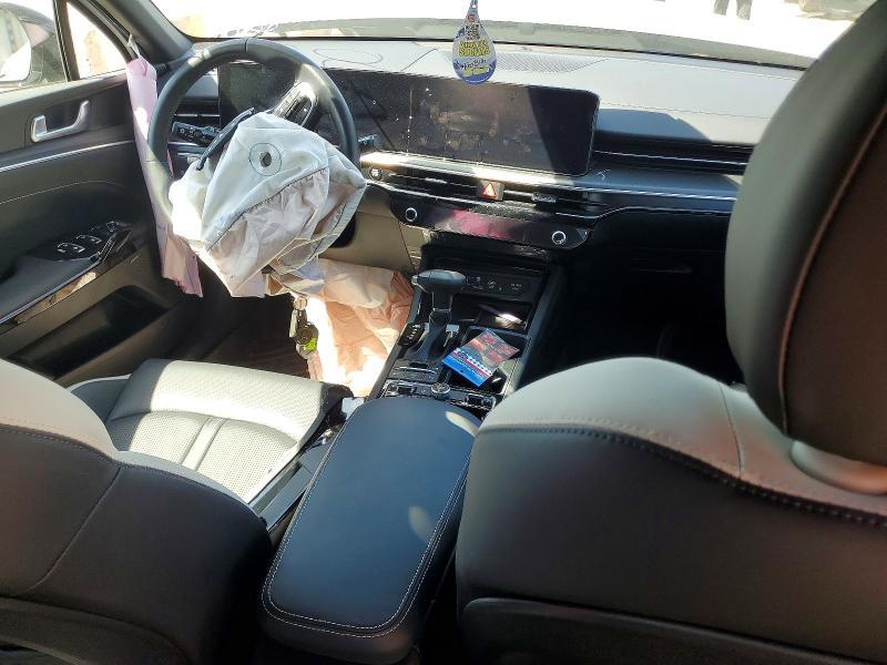 2025 KIA K5 GT LINE — Фото 8 из 12