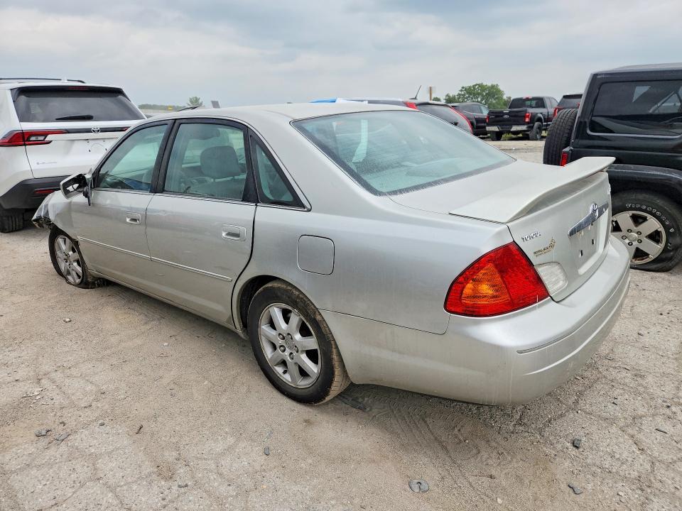 2002 TOYOTA AVALON XLS — Фото 2 из 12