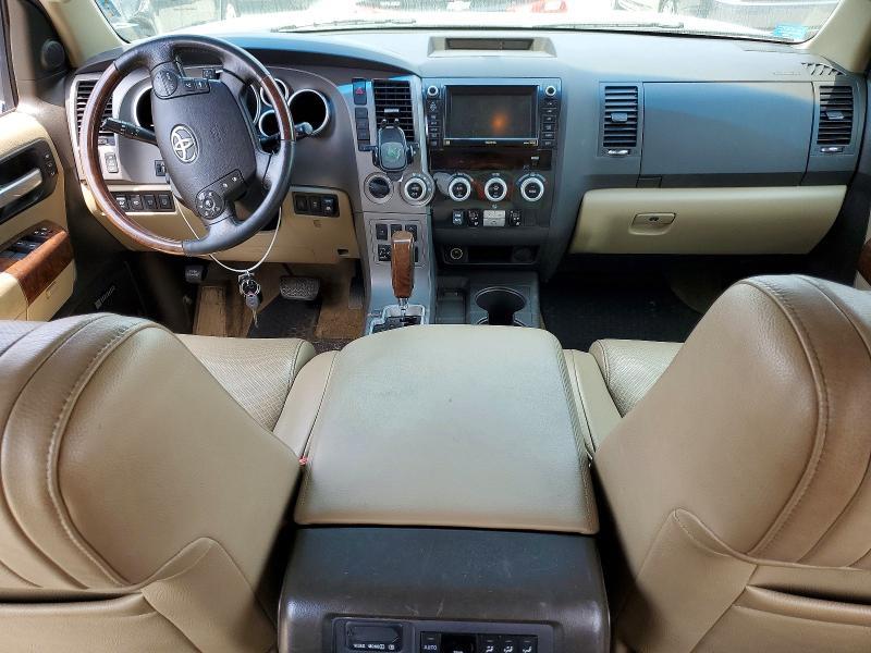 5TDDW5G1XAS025644 2010 TOYOTA SEQUOIA photo no. 8