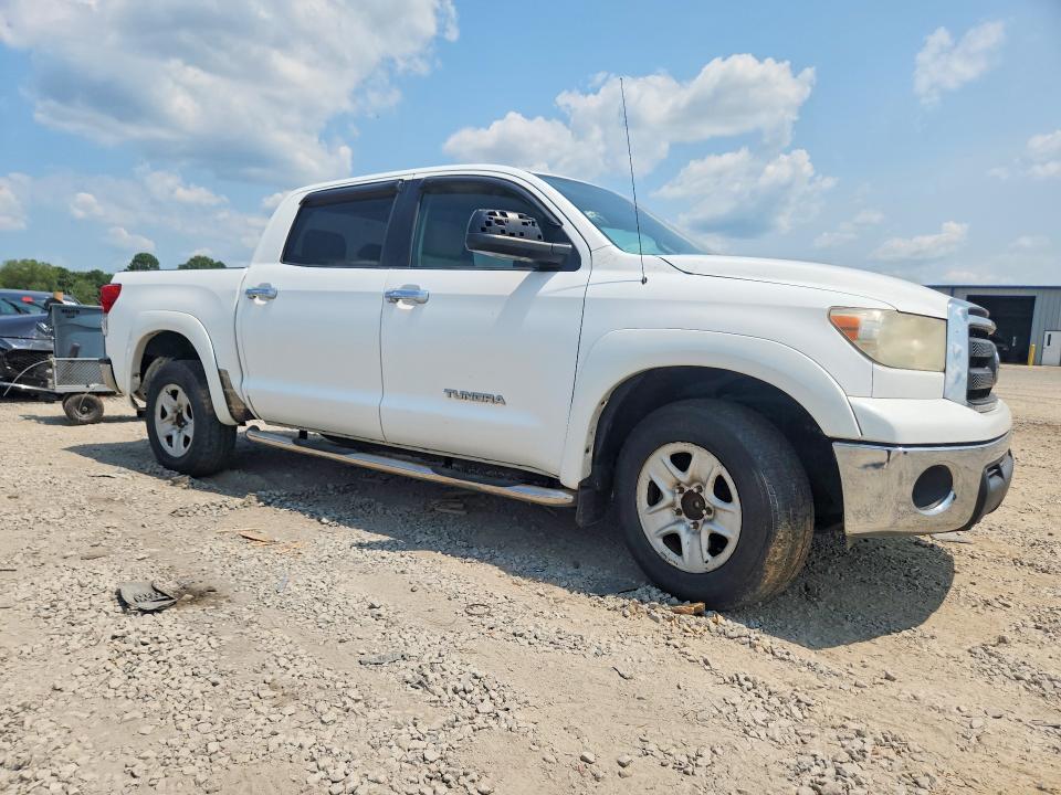 2010 TOYOTA TUNDRA CREWMAX SR5 — Фото 4 из 12