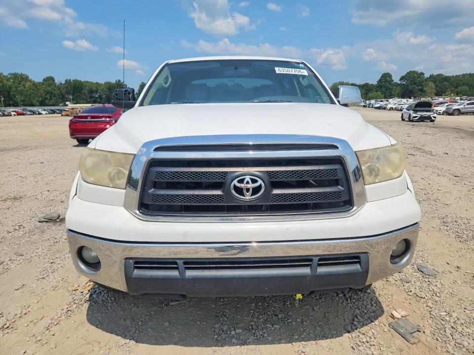 2010 TOYOTA TUNDRA CREWMAX SR5 — Фото 5 из 12