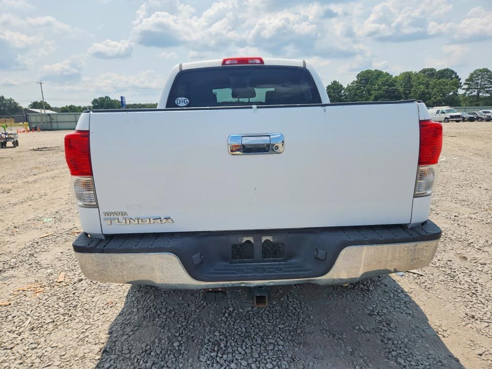 2010 TOYOTA TUNDRA CREWMAX SR5 — Фото 6 из 12