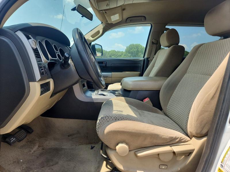 2010 TOYOTA TUNDRA CREWMAX SR5 — Фото 7 из 12