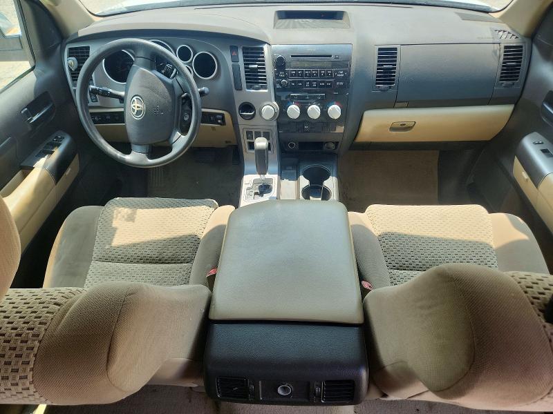 2010 TOYOTA TUNDRA CREWMAX SR5 — Фото 8 из 12
