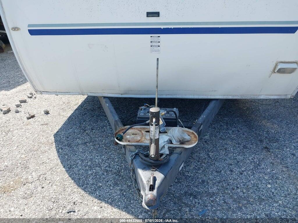 4YDT293204B043561 2004 KEYSTONE RV COUGAR photo no. 10