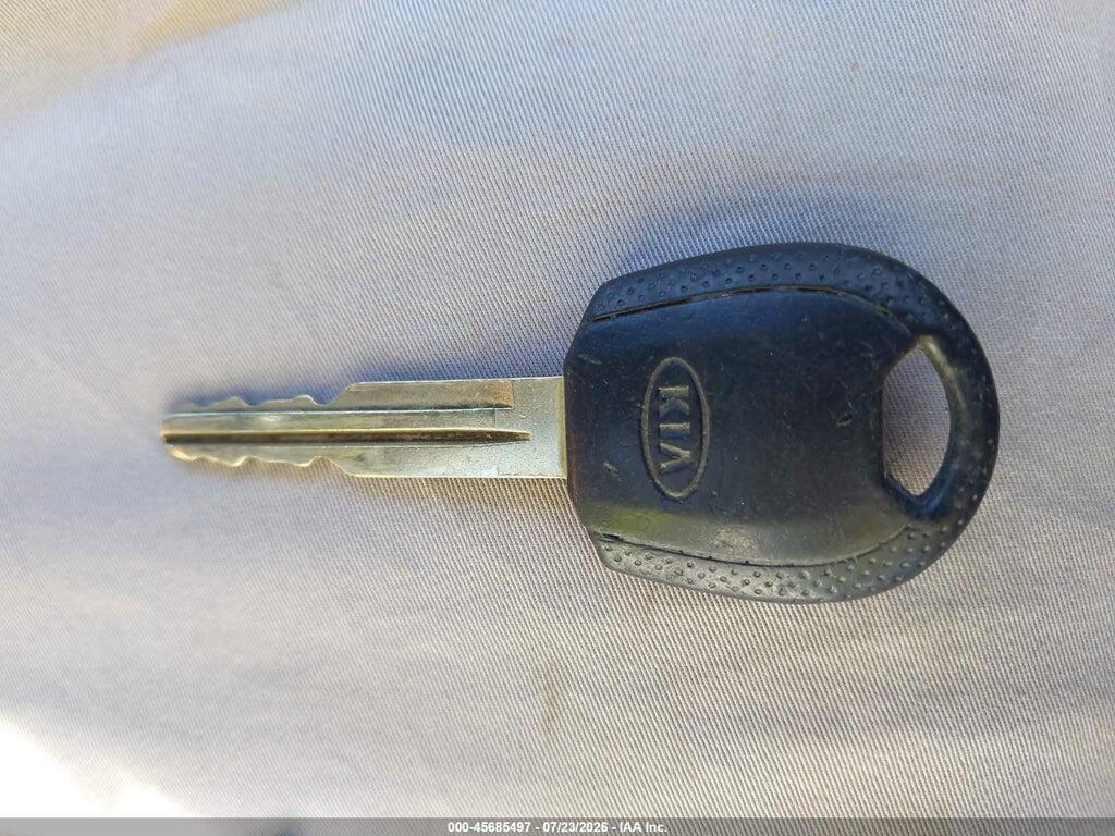 KNAGD126645333271 2004 KIA OPTIMA photo no. 11
