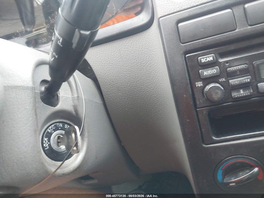 KNADC125546282885 2004 KIA RIO photo no. 11
