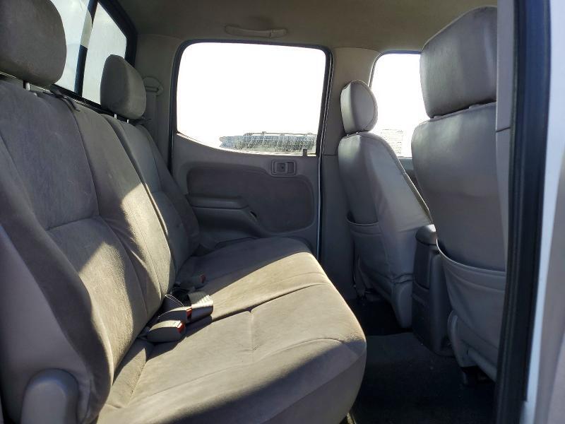 2002 TOYOTA TACOMA DOUBLE CAB PRERUNNER — Фото 10 из 12