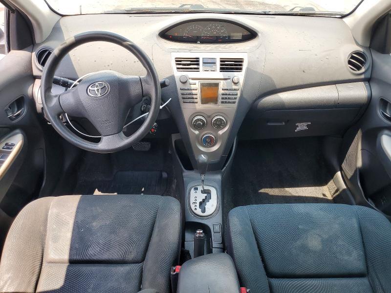 2010 TOYOTA YARIS BASE — Фото 8 из 12