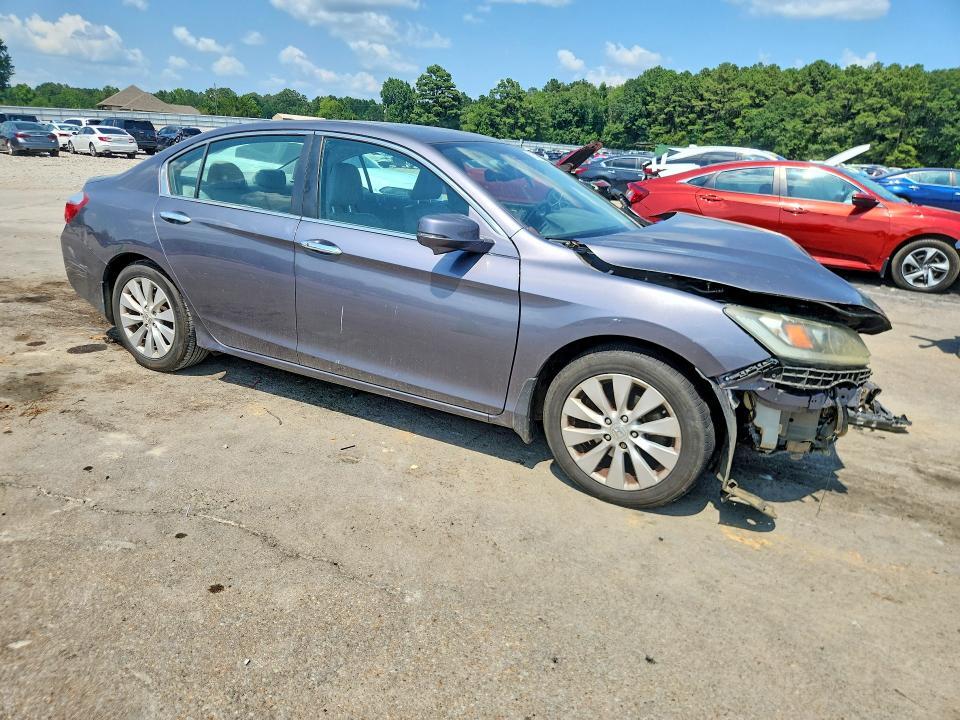 1HGCR2F88FA126834 2015 HONDA ACCORD photo no. 4