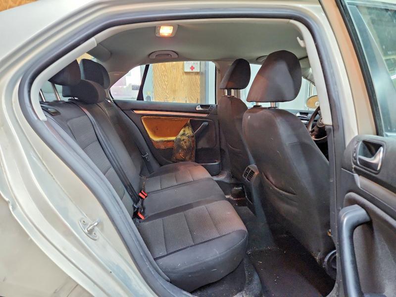 3VWJZ7AJ4AM081137 2010 VOLKSWAGEN JETTA photo no. 10