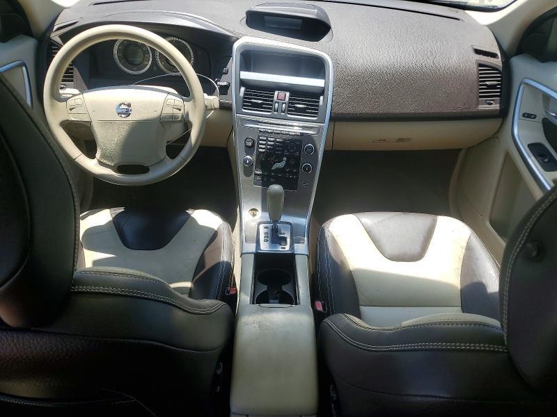 2010 VOLVO XC60 T6 — Фото 8 из 13