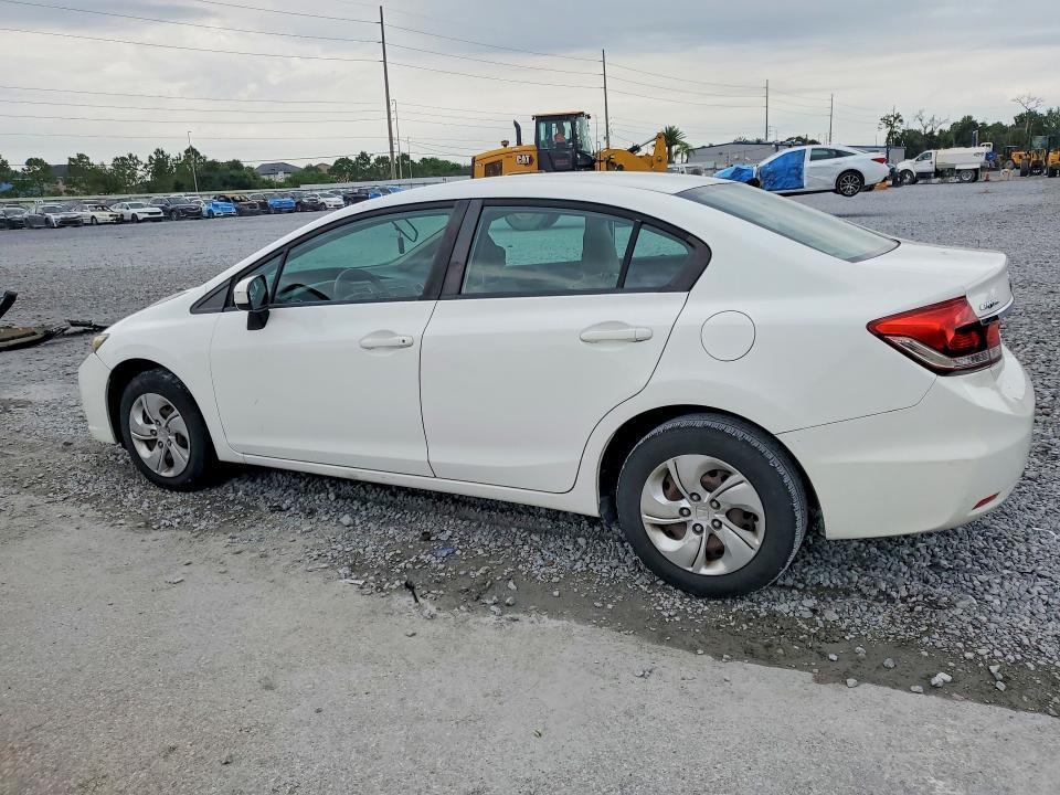 19XFB2F55FE073447 2015 HONDA CIVIC photo no. 2