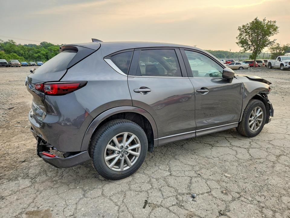 2025 MAZDA CX-5 PREFERRED — Фото 3 из 14