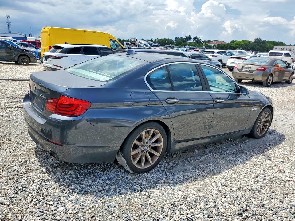 WBAFR7C56BC604490 2011 BMW 535 photo no. 3