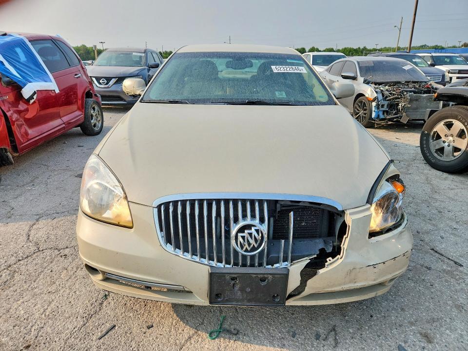 2011 BUICK LUCERNE CXL — Фото 5 из 12