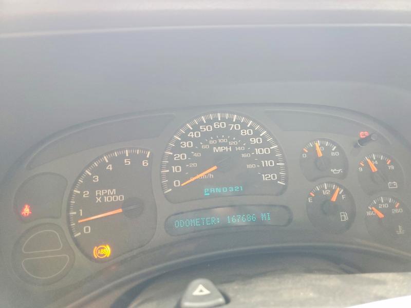 2003 CHEVROLET SILVERADO C1500 — Фото 9 из 12