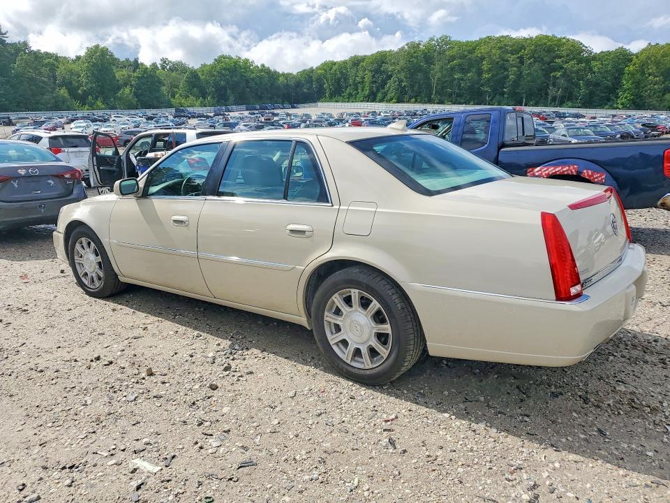 2011 CADILLAC DTS — Фото 2 из 12