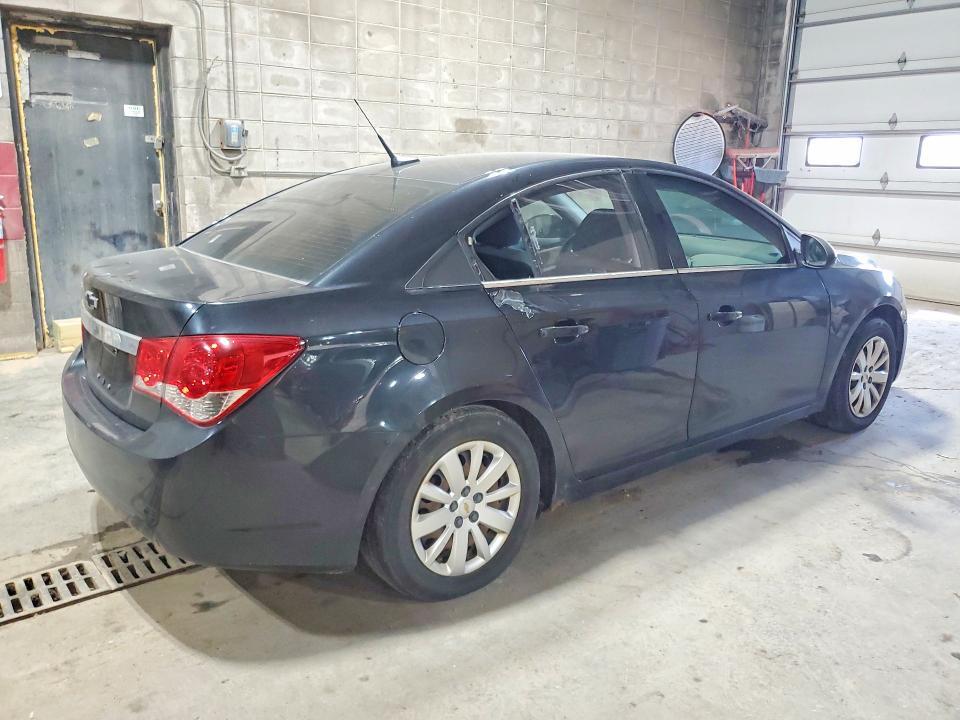 2011 CHEVROLET CRUZE LS — Фото 3 из 12