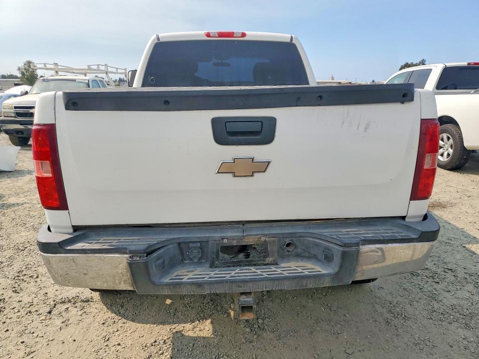 2007 CHEVROLET SILVERADO K2500 HEAVY DUTY — Фото 6 из 12