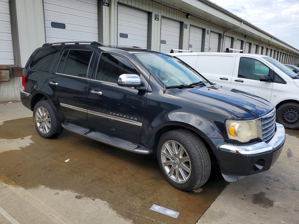 2007 CHRYSLER ASPEN LIMITED — Фото 4 из 13