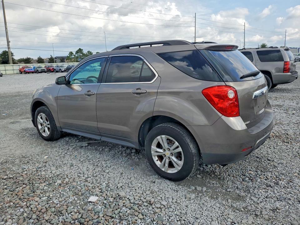 2CNALDEC0B6252696 2011 CHEVROLET EQUINOX photo no. 2