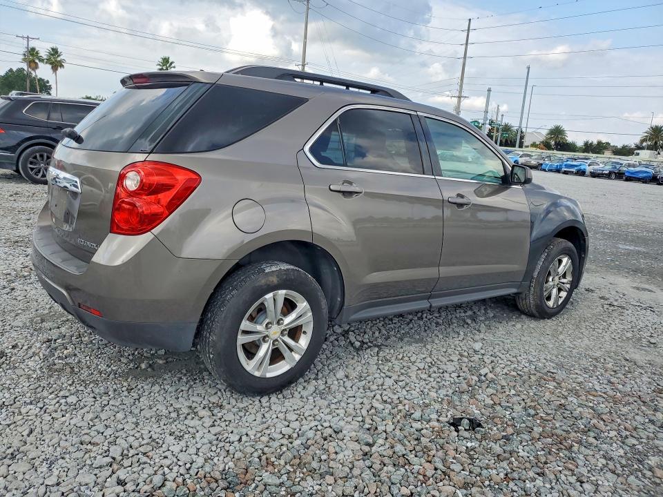 2CNALDEC0B6252696 2011 CHEVROLET EQUINOX photo no. 3