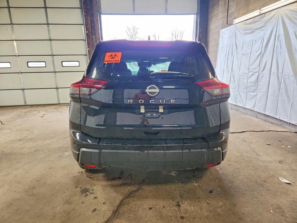 2025 NISSAN ROGUE SV — Фото 6 из 13