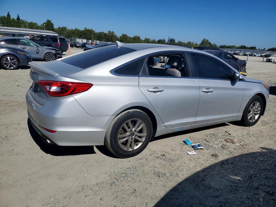 2015 HYUNDAI SONATA SE — Фото 3 из 12