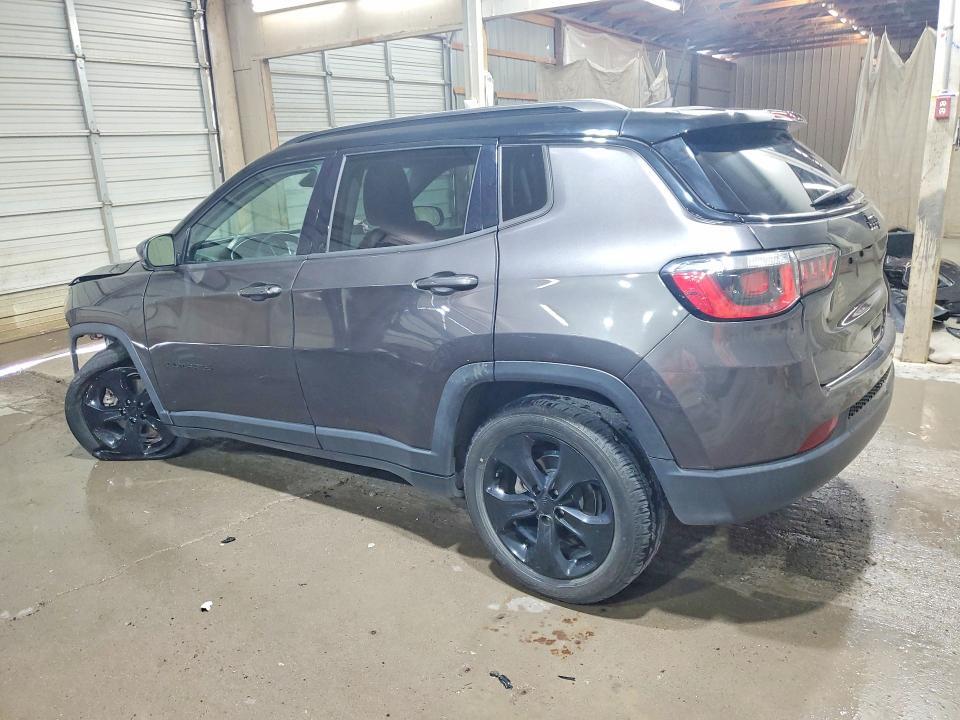 2020 JEEP COMPASS LATITUDE — Фото 2 из 14