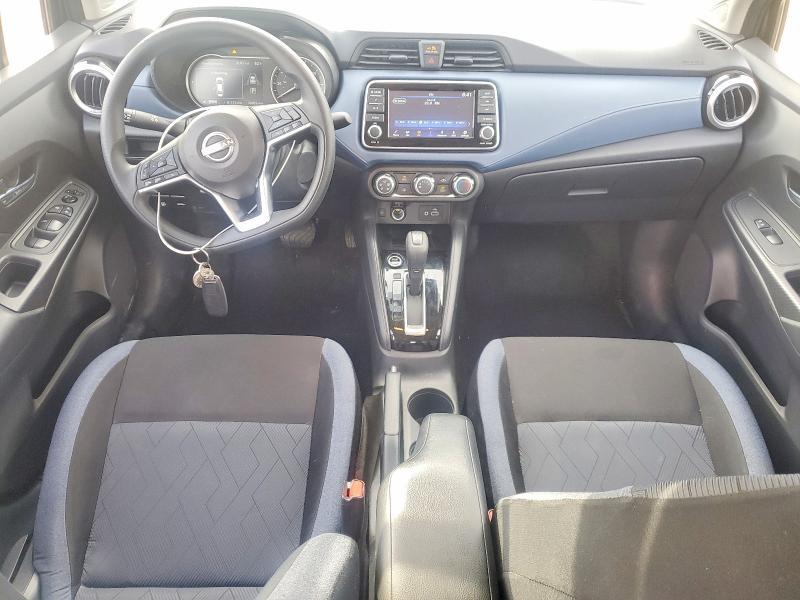 2025 NISSAN VERSA SV — Фото 8 из 12
