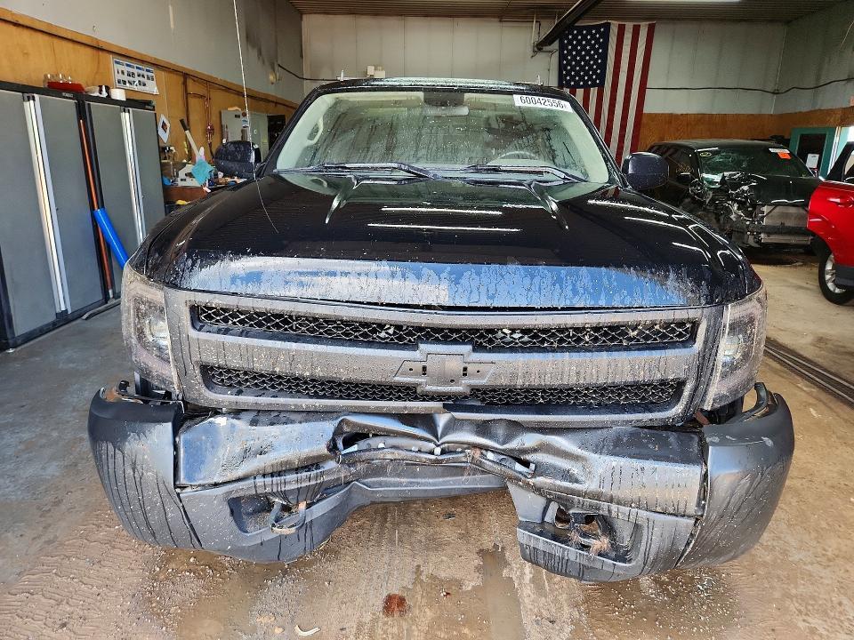 1GCNKPE03BZ442030 2011 CHEVROLET SILVERADO photo no. 5